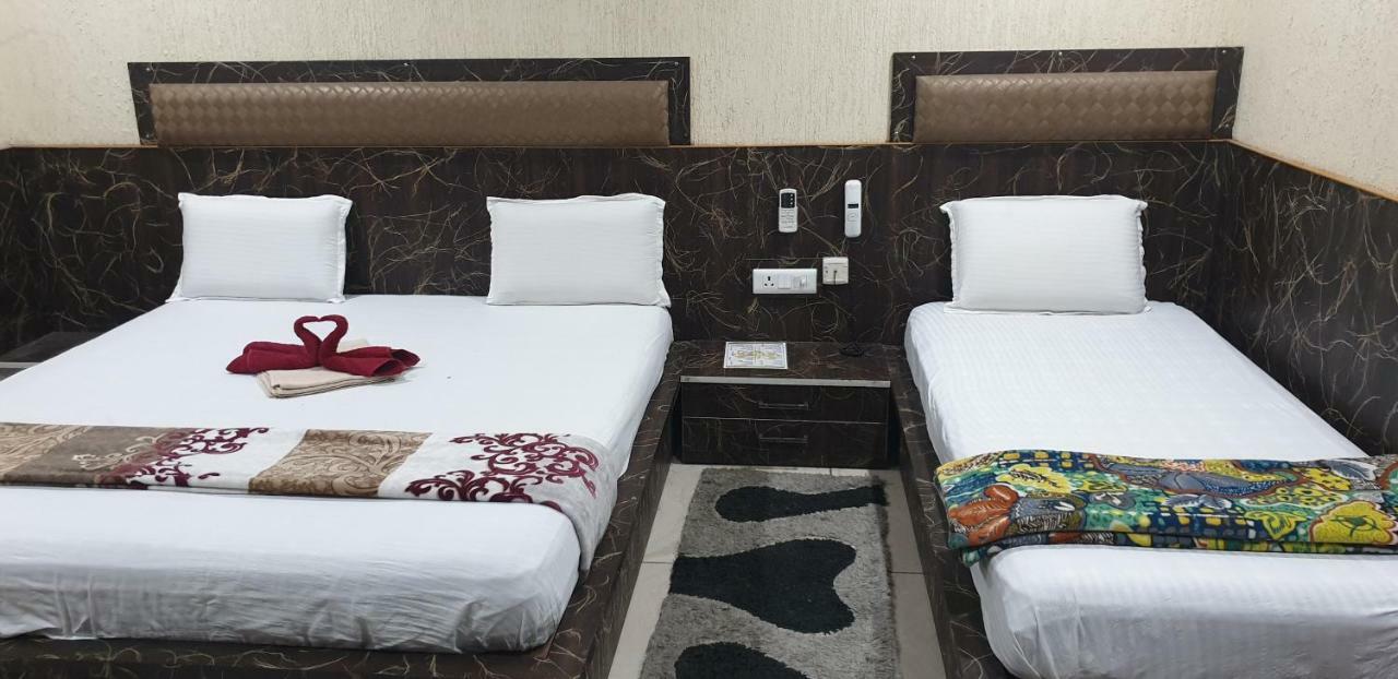 Maharaja Palace Hotel Rohtak Екстер'єр фото