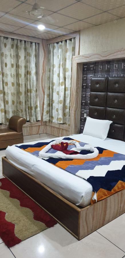 Maharaja Palace Hotel Rohtak Екстер'єр фото