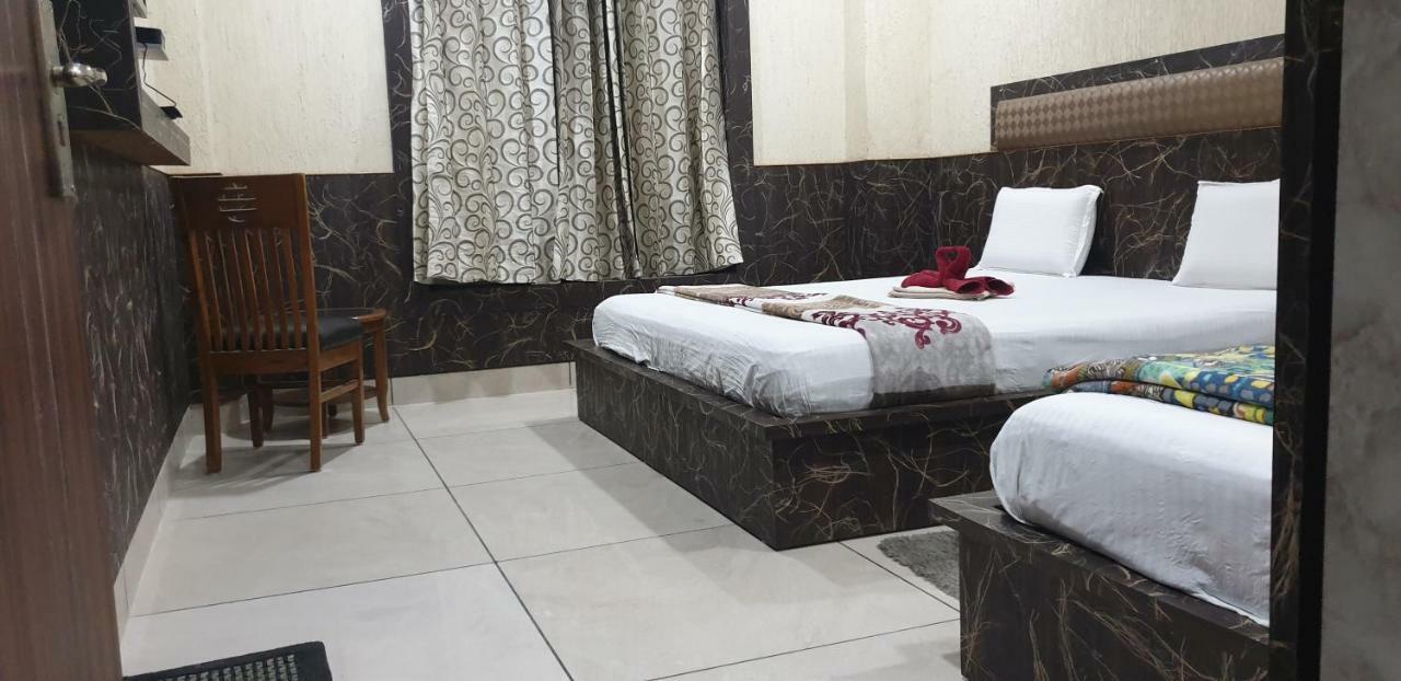Maharaja Palace Hotel Rohtak Екстер'єр фото